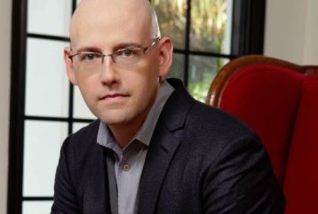 BradMeltzer