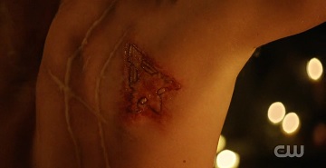 CloseUpOfArrowBranding